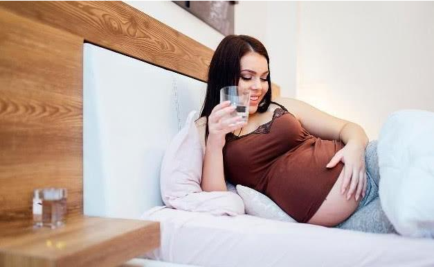 孕妈健康度夏需多喝水，但是你喝对了吗？  