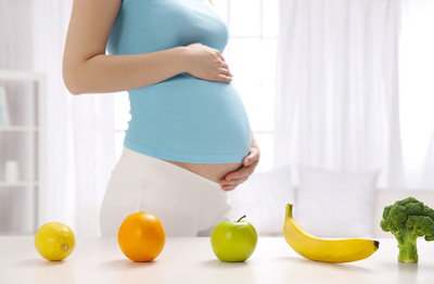 孕中期少食多餐，控糖、长胎、不长膘。  